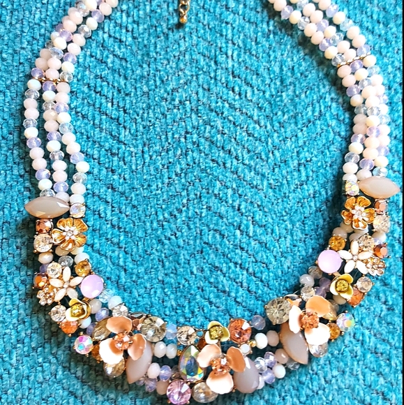 Laura Ashley Jewelry - CRYSTAL STATEMENT PIECE!